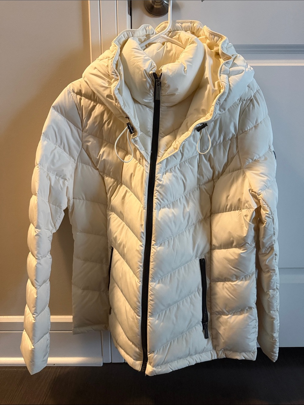 Michael Kors Cream Quilted Puffer Jacket with Hood